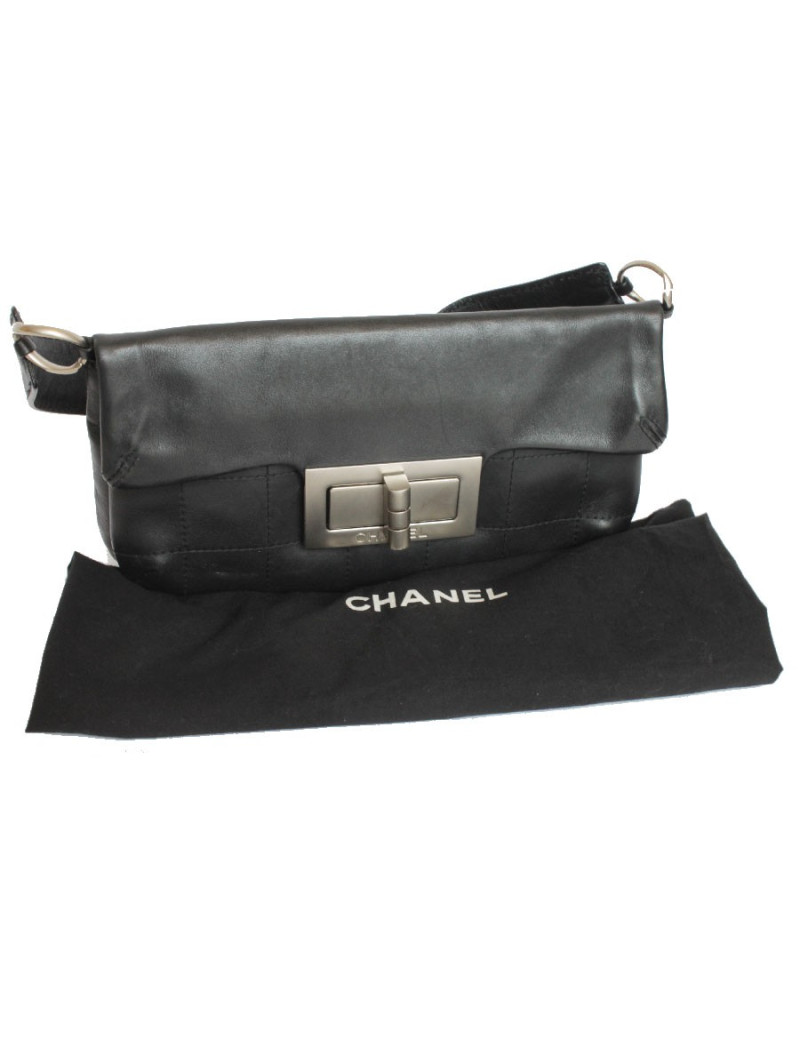 Sac CHANEL cuir d'agneau noir