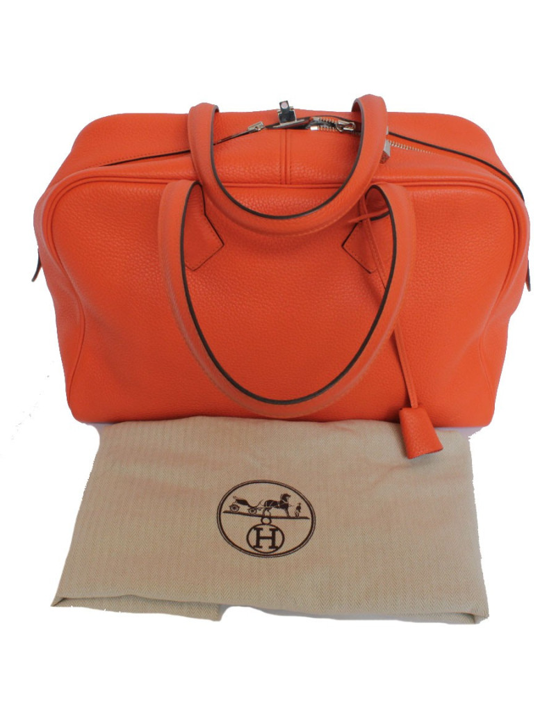 Sac Victoria HERMES orange feu