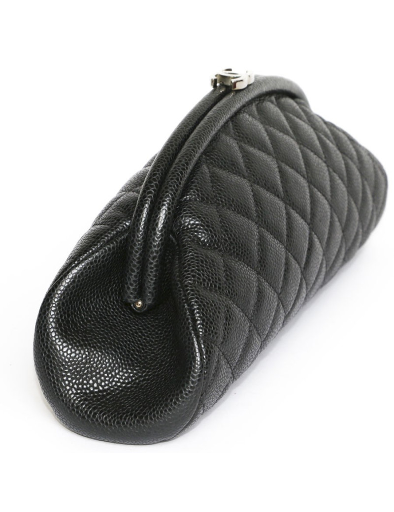 Pochette CHANEL cuir caviar noir