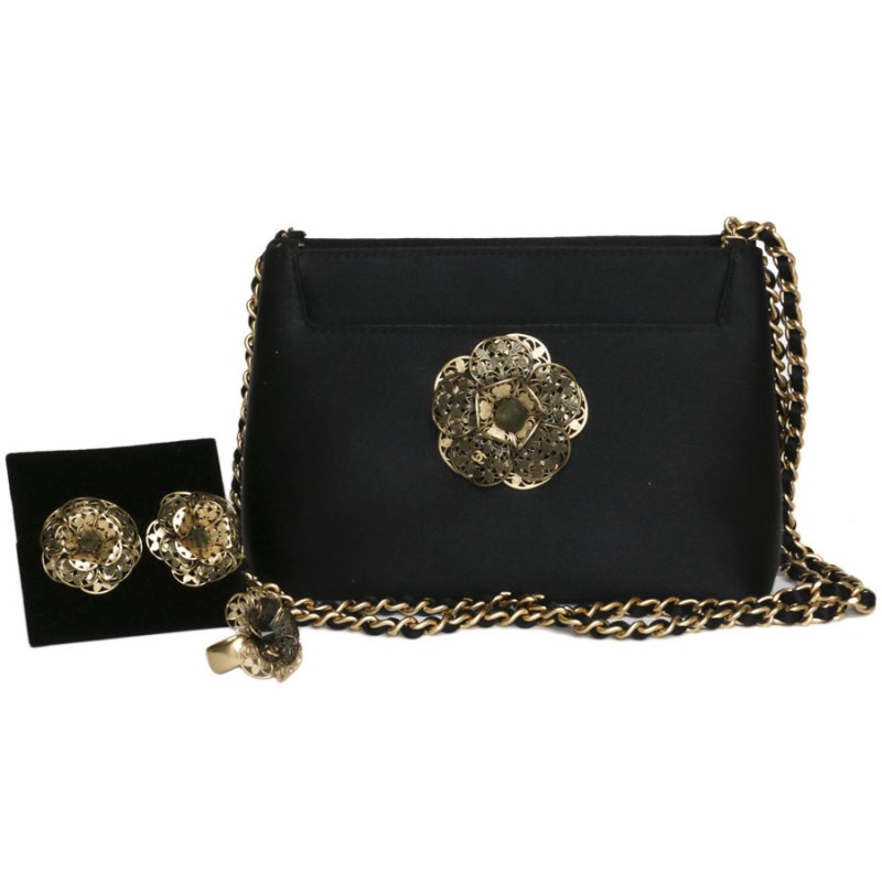 CHANEL Set evening bag in black satin with earrings and ring - VALOIS  VINTAGE PARIS