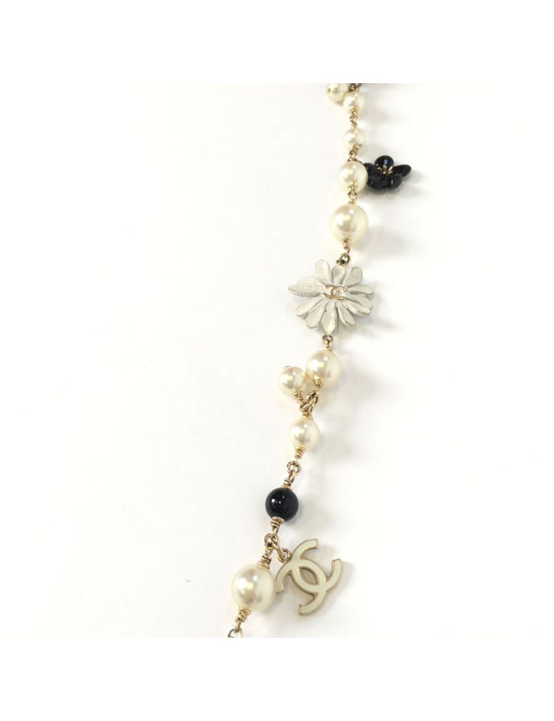 Necklace CHANEL gold chain, black and Pearly beads, Camellia in email