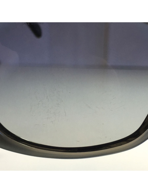 xxx Lunettes de soleil CHANEL en plastique gris et noir