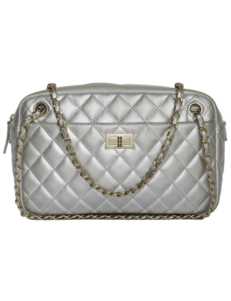 Sac "Caméra"CHANEL cuir argent