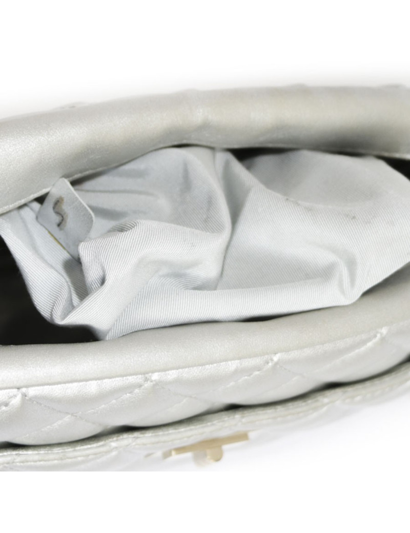 Sac "Caméra"CHANEL cuir argent