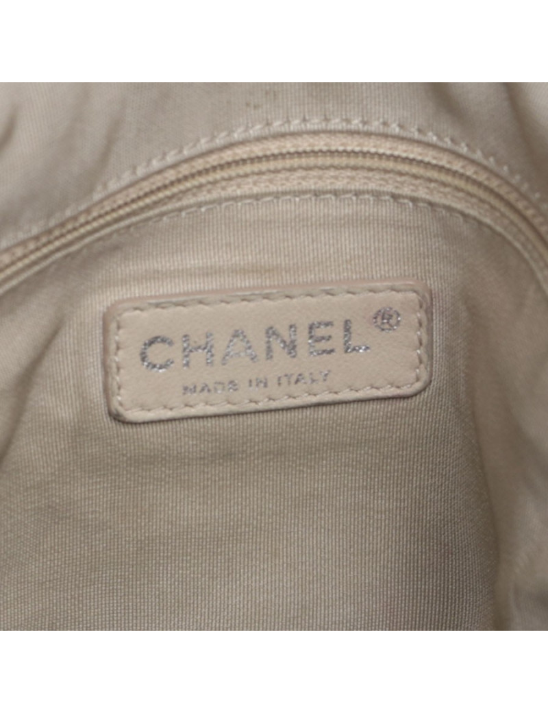 CHANEL black embossed leather tote bag