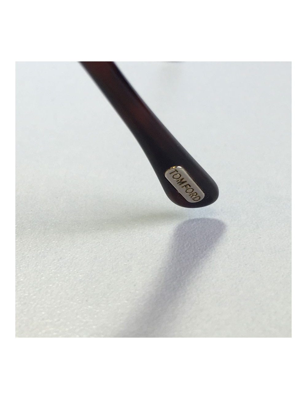 Lunettes de soleil TOM FORD doré et verres marrons