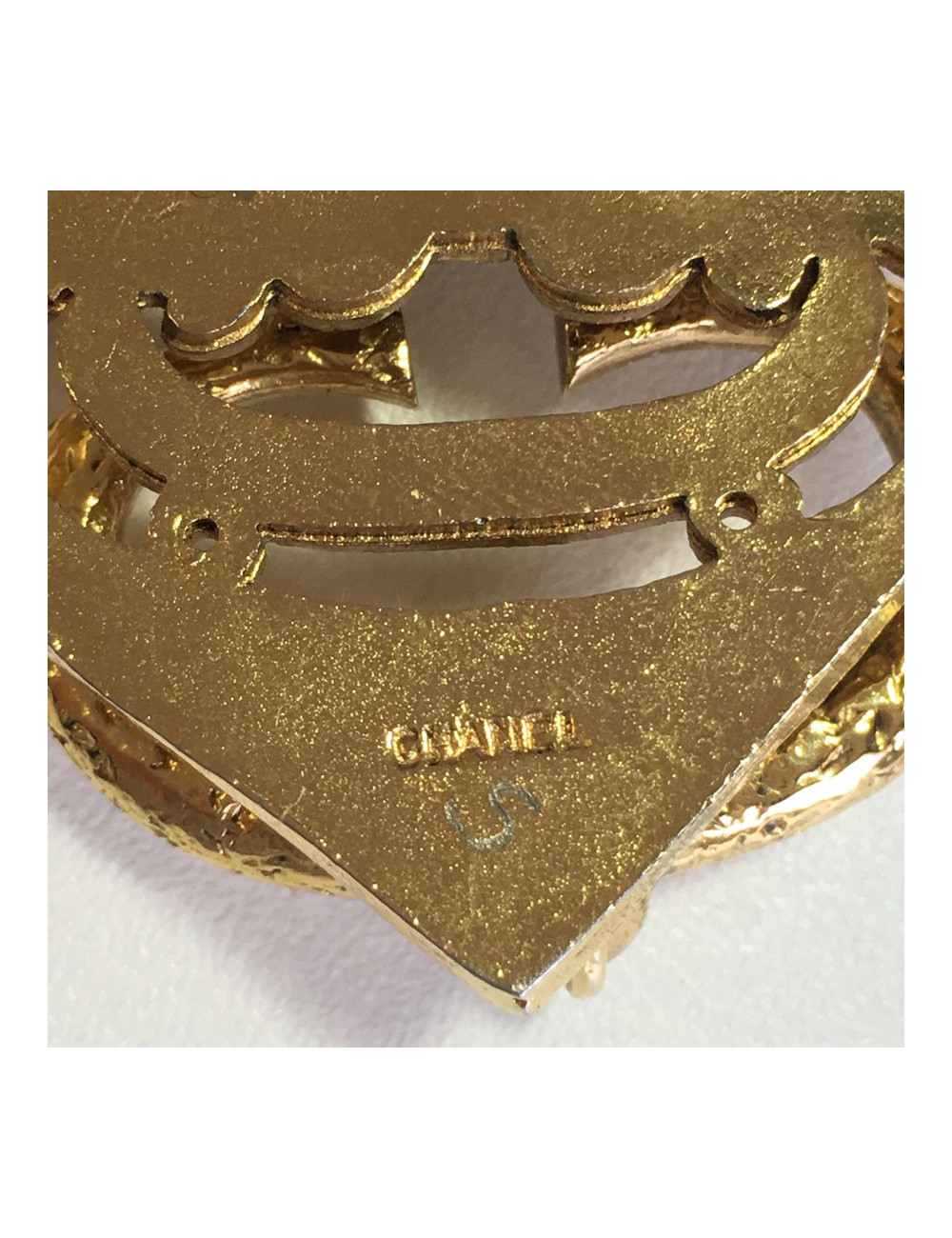 Broche CHANEL Vintage