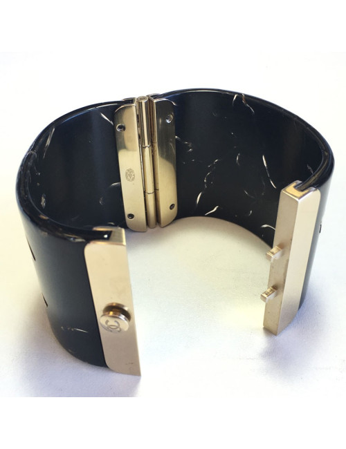 CHANEL Paris-Shanghai cufflinks in black lacquered resin and gold writing