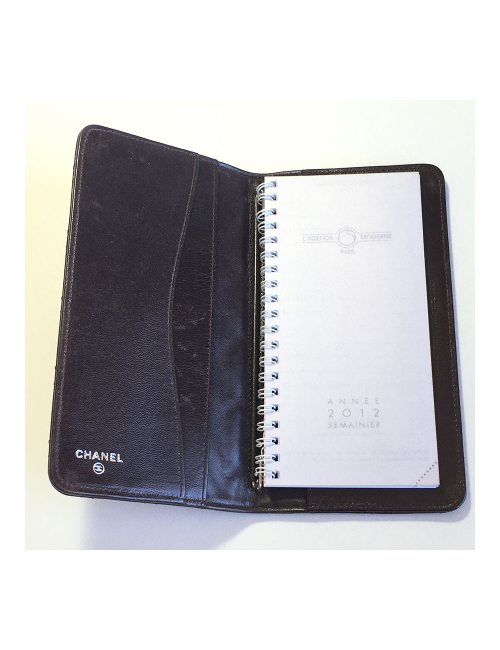 Door agenda CHANEL Brown quilted leather