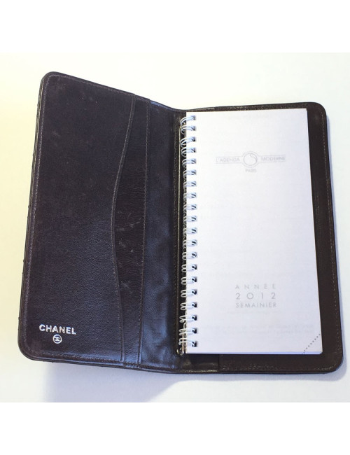 Porte agenda CHANEL en cuir matelassé marron