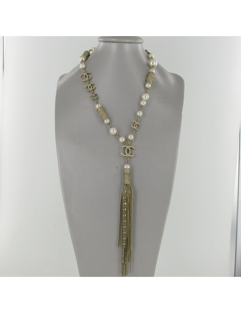 Collier pompon CHANEL