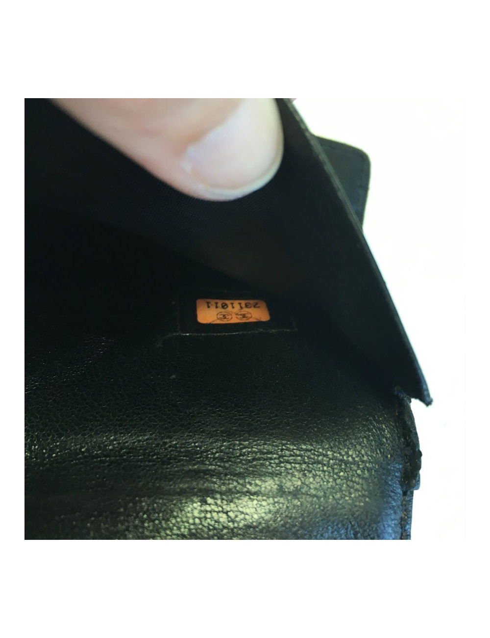 Portefeuille CHANEL Vintage en cuir matelassé noir