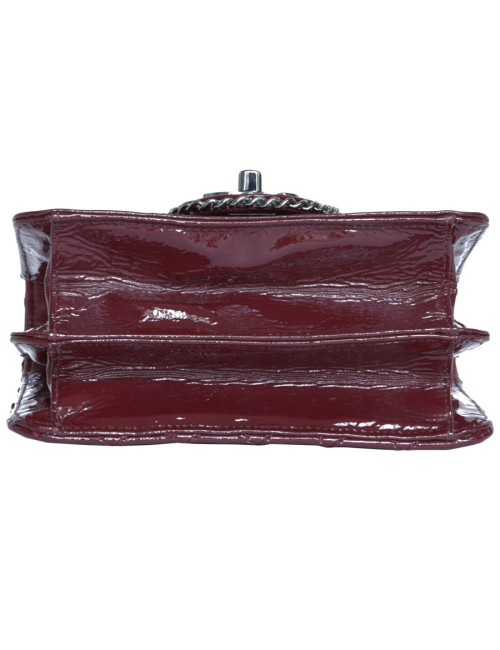 Mini sac CHANEL cuir verni bordeaux