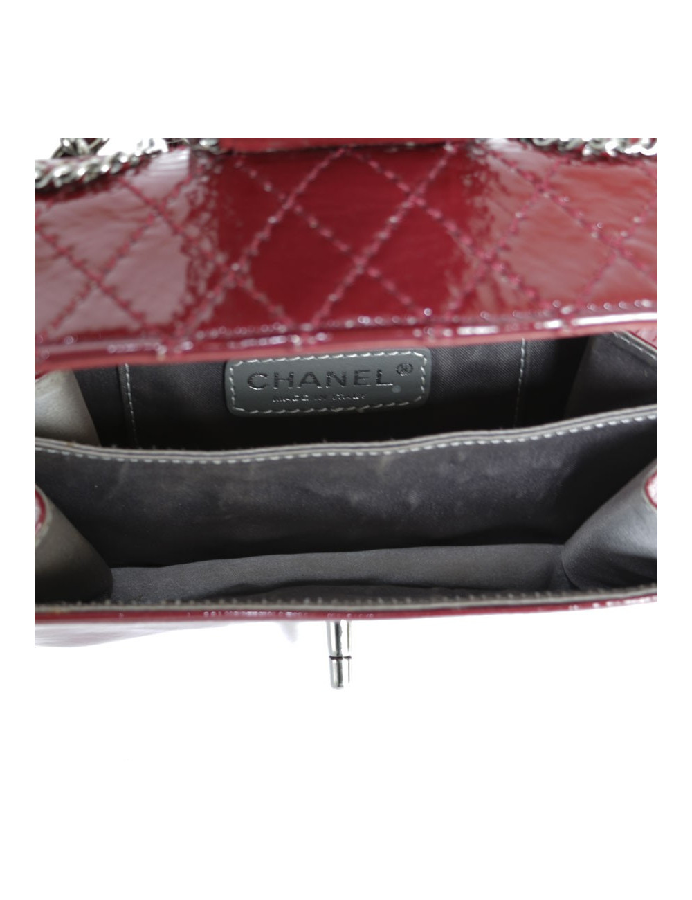 Mini sac CHANEL cuir verni bordeaux
