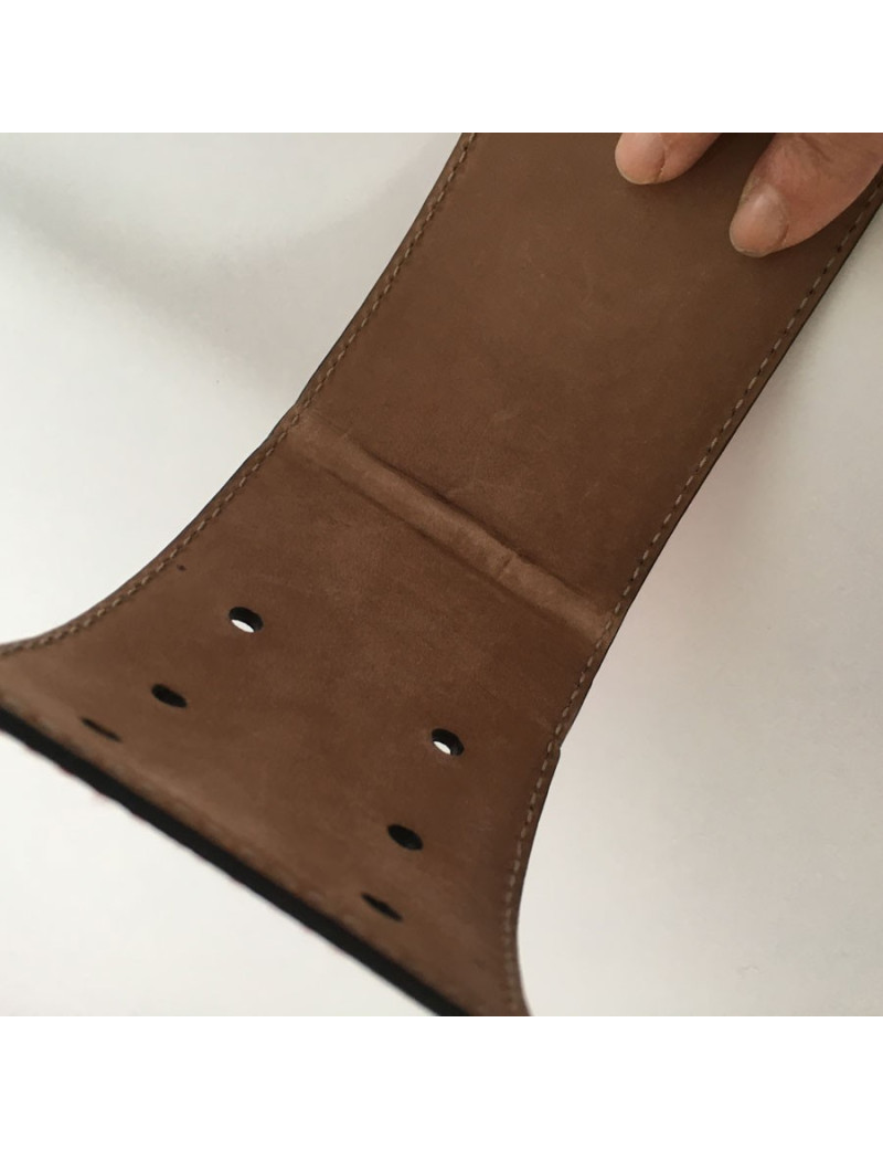 Ceinture Alexander MCQUEEN en cuir façon serpent couleur framboise