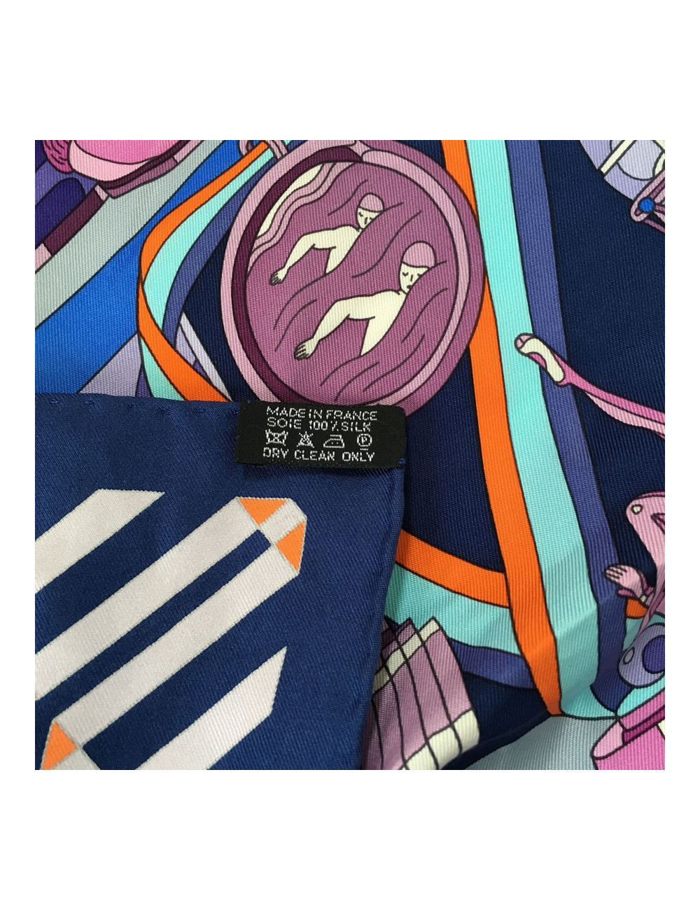 Square HERMES "Trophies" Purple silk