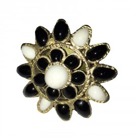 MARGUERITE DE VALOIS BYZANTINE ring in black and white molten glass