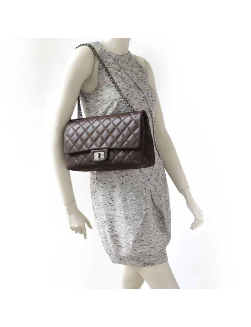 Sac 2.55 CHANEL cuir marron brillant
