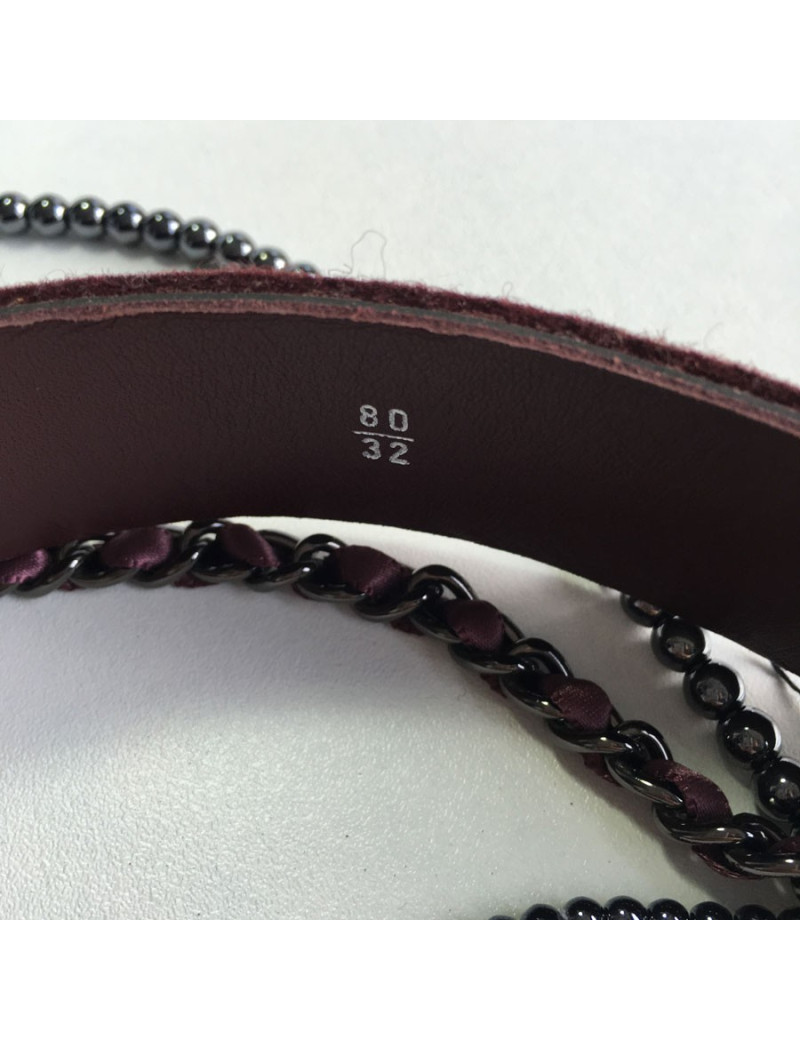 Ceinture CHANEL en feutrine bordeaux et perles grises T80