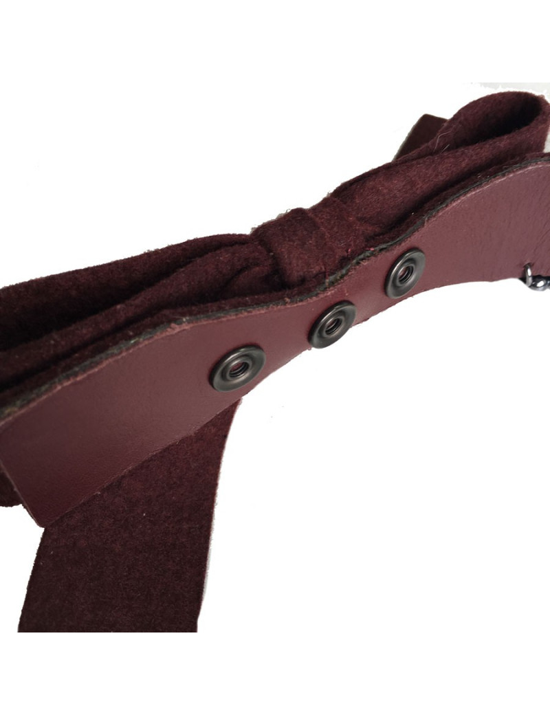 Ceinture CHANEL en feutrine bordeaux et perles grises T80