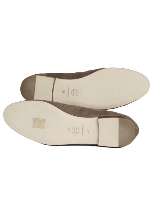 Ballerines CHANEL T 40 matelassées daim
