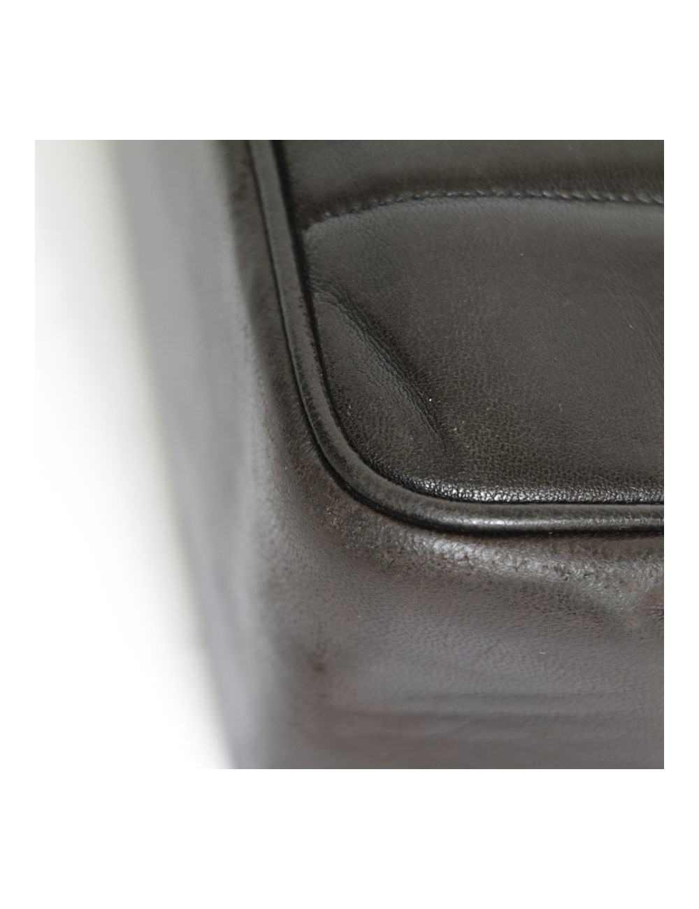 CHANEL Vintage Jumbo Brown