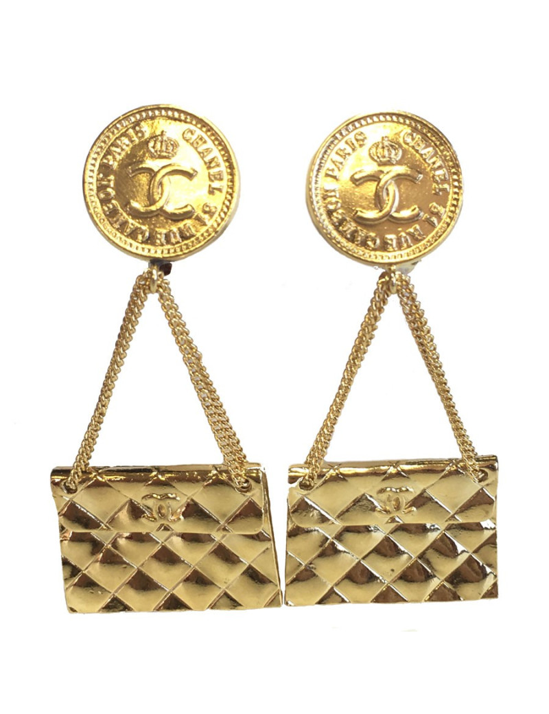 Boucles d'oreille clips CHANEL couture et collector dorés