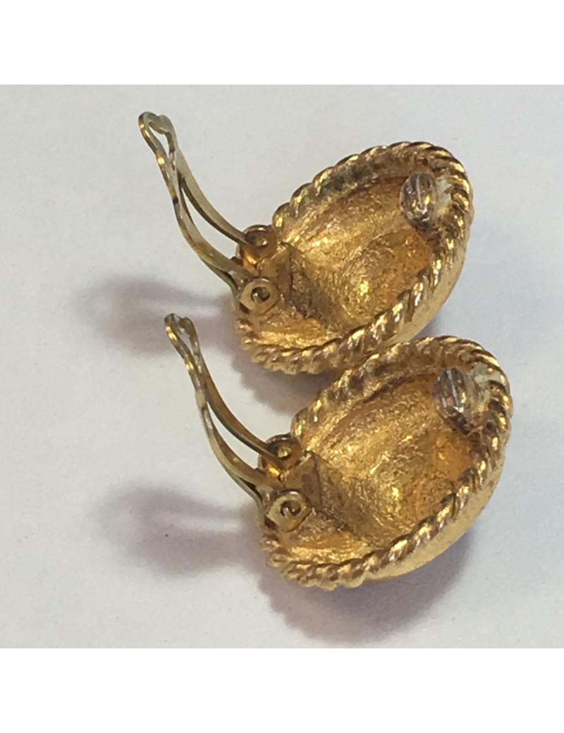 Boucles d'oreille clips CHANEL 95’ dorés
