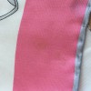 Foulard CELINE en soie rose et blanche