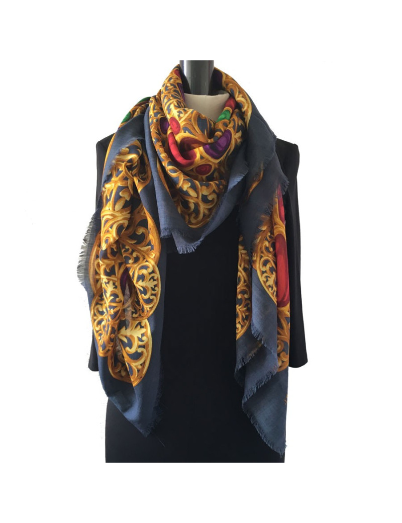 Châle CHANEL en laine et soie bleu gris 