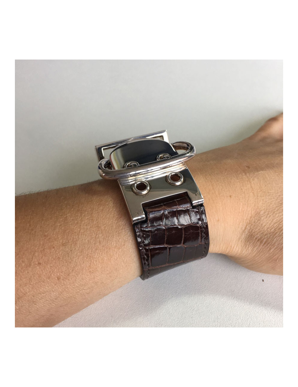 HERMES Bracelet in Brown Crocodile and Sellier Buckle in Sterling Silver 925Ag