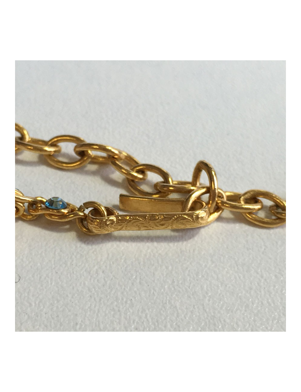 Ceinture sautoir CHANEL chaîne dorée et strass bleus