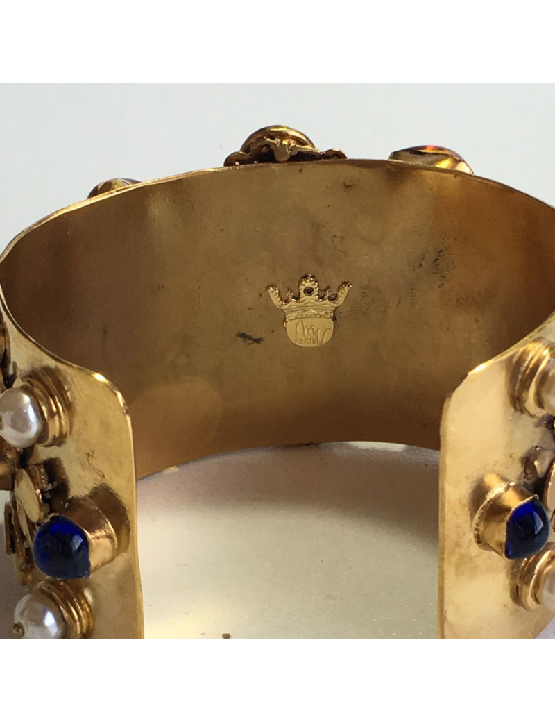 Manchette MARGUERITE de VALOIS en métal doré , pâte de verre multicolore et strass