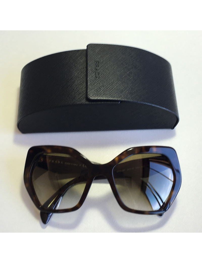 Lunettes de soleil PRADA façon écaille de tortue marron