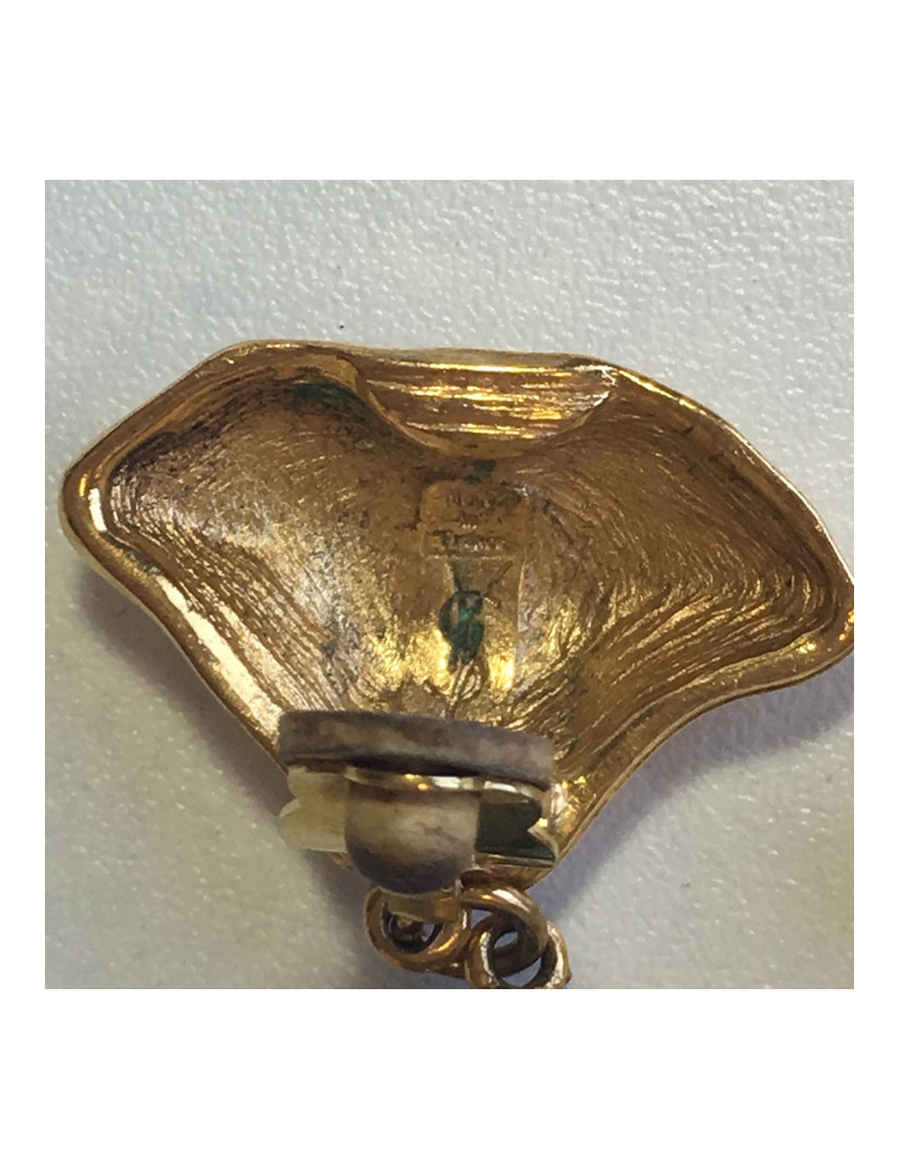 Clips YVES SAINT LAURENT vintage bleu ciel et doré