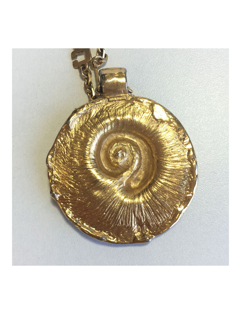 Porte-clés YVES SAINT LAURENT