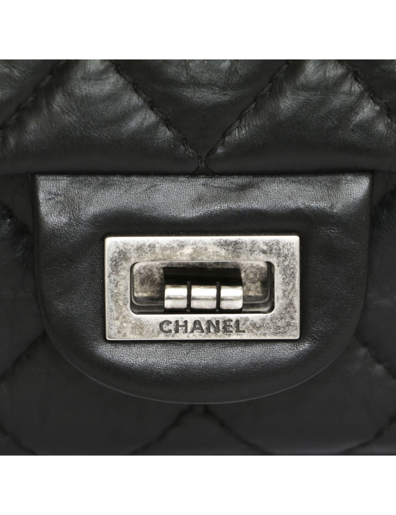 Sac 2.55 CHANEL cuir de veau vieilli noir chaîne argent
