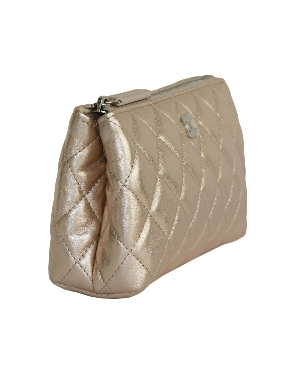 CHANEL shiny powder pink quilted leather wallet