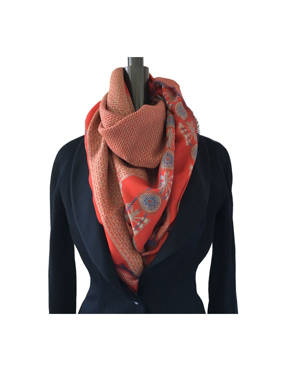 Châle CHANEL frangé en laine et soie rouge 