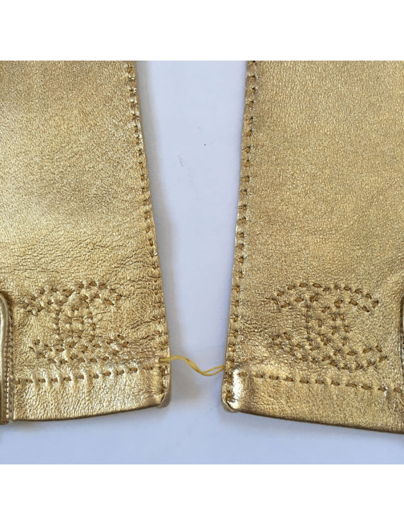 Gants CHANEL cuir d'agneau dorés t 7.5