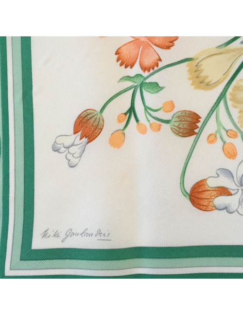 Carré HERMES "Oeillet sauvage et autres Caryophyllées" en soie multicolore