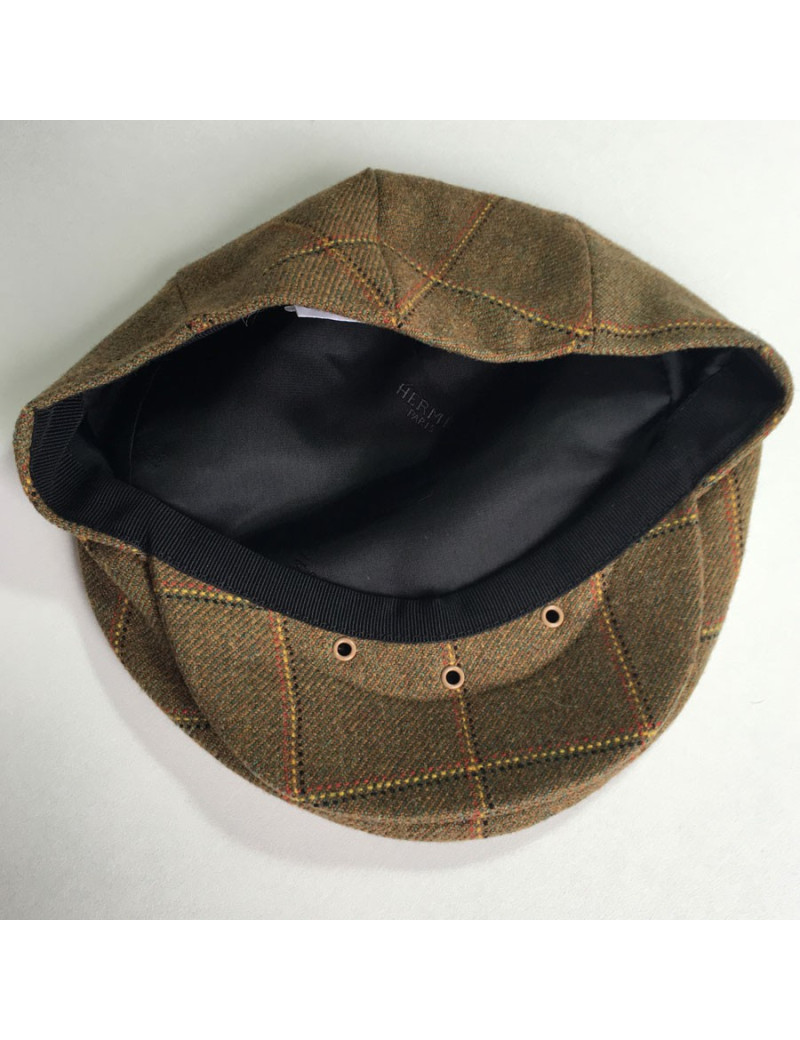 MOTSCH cap for HERMES "Edinburgh" collection in wool with khaki check pattern