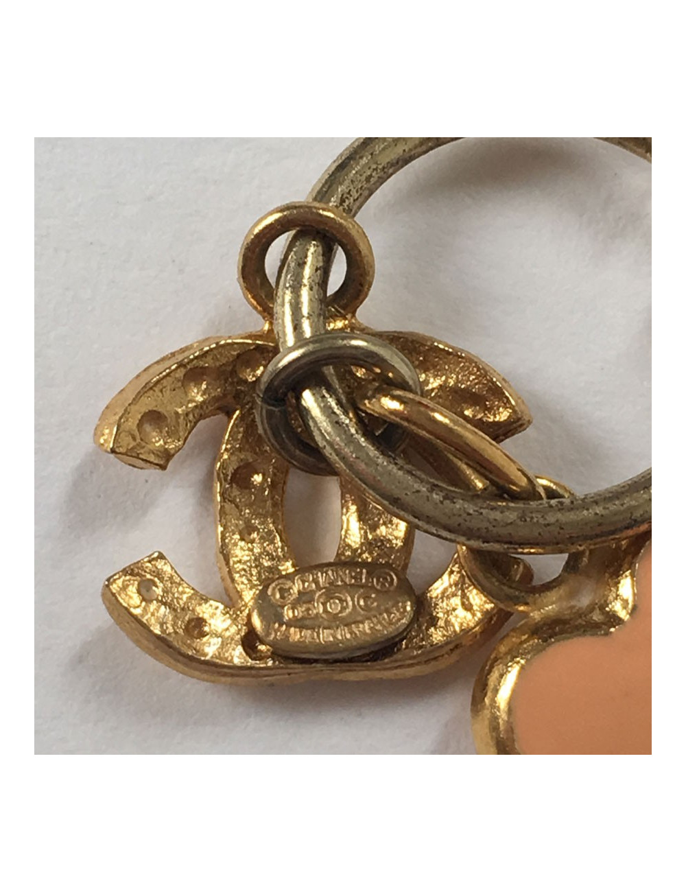 Boucles d'oreille clous CHANEL dorées