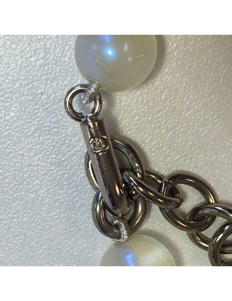 Collier CHANEL perles claires