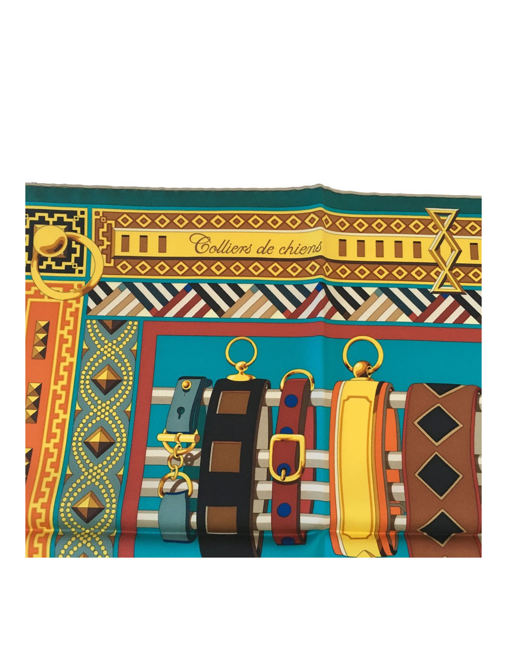 xxx Carré HERMES "Colliers de chiens" en soie multicolore