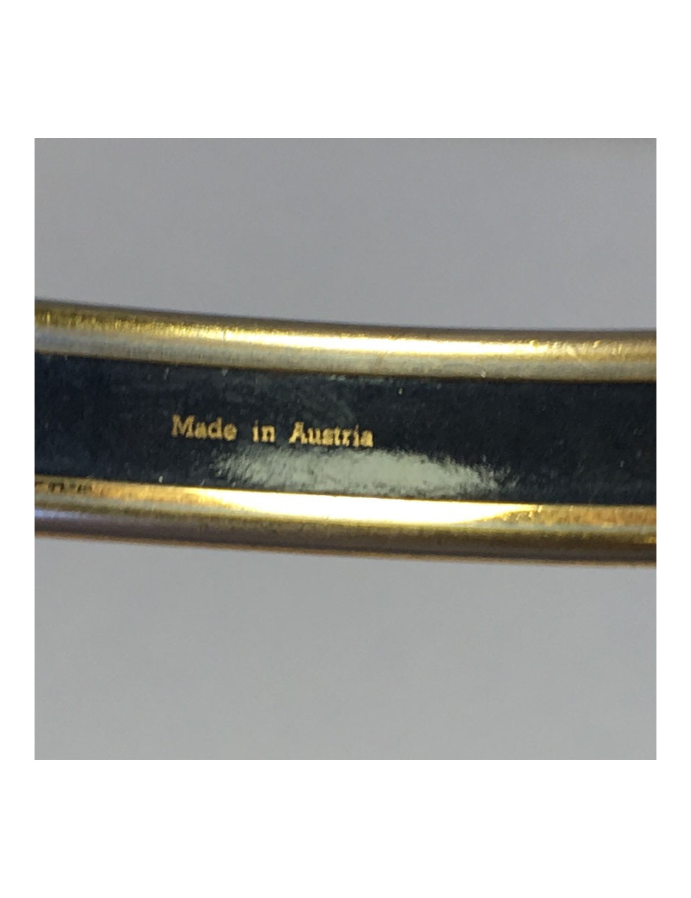 xxx Bracelet HERMES en émail  PM