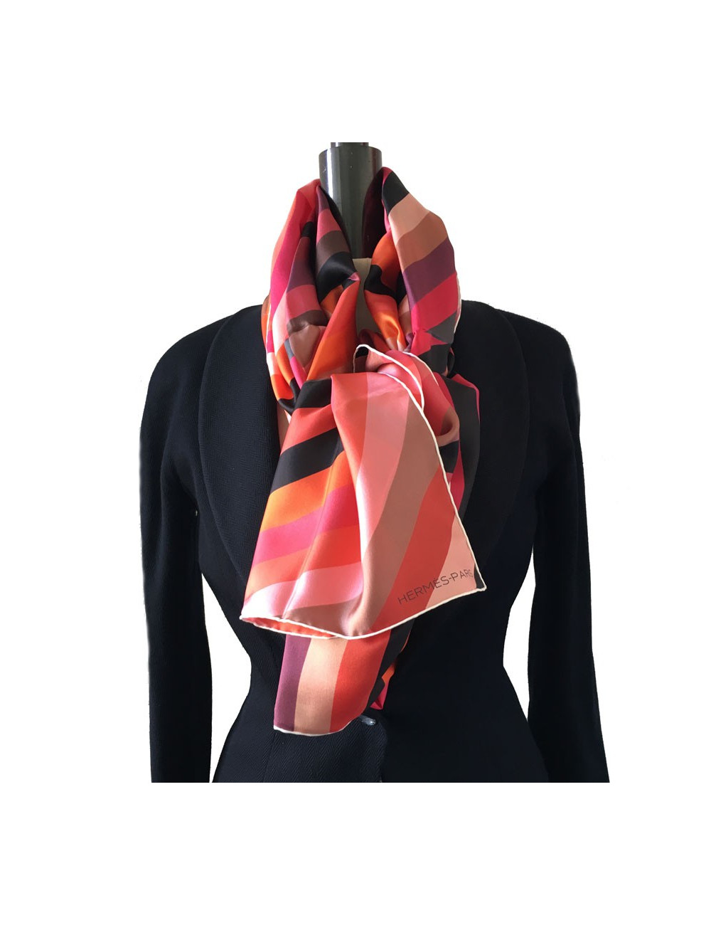 xxx Châle HERMES "Marcelina" en soie polychrome