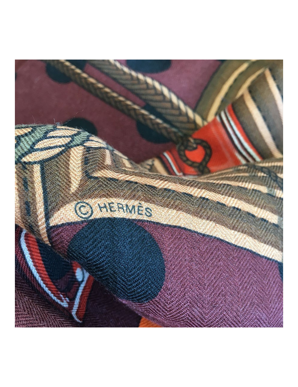 HERMES "Clic Clac à pois" shawl in cashmere and silk