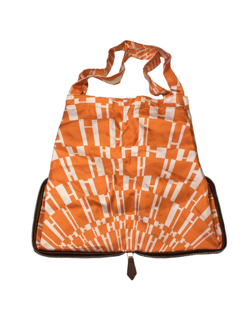 HERMES Silky Pop bag in orange silk and brown leather