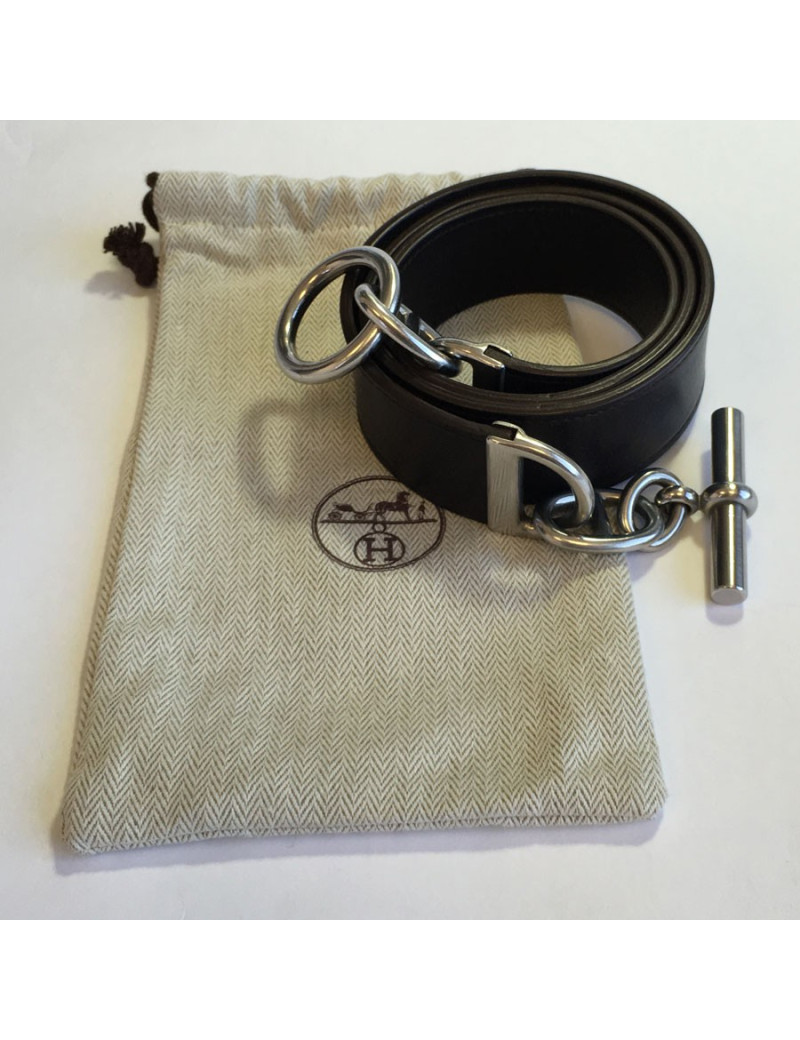 Ceinture HERMES en cuir lisse chocolat et fermoir en T argenté